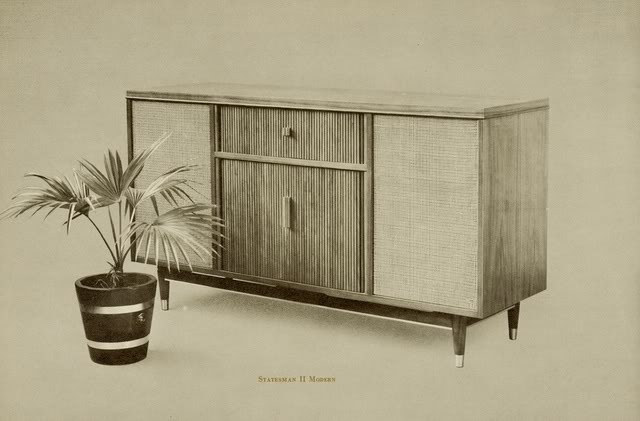 Fisher Statesman II Modern Console