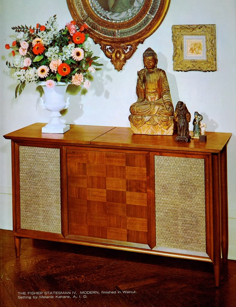 Fisher Statesman IV Modern Console